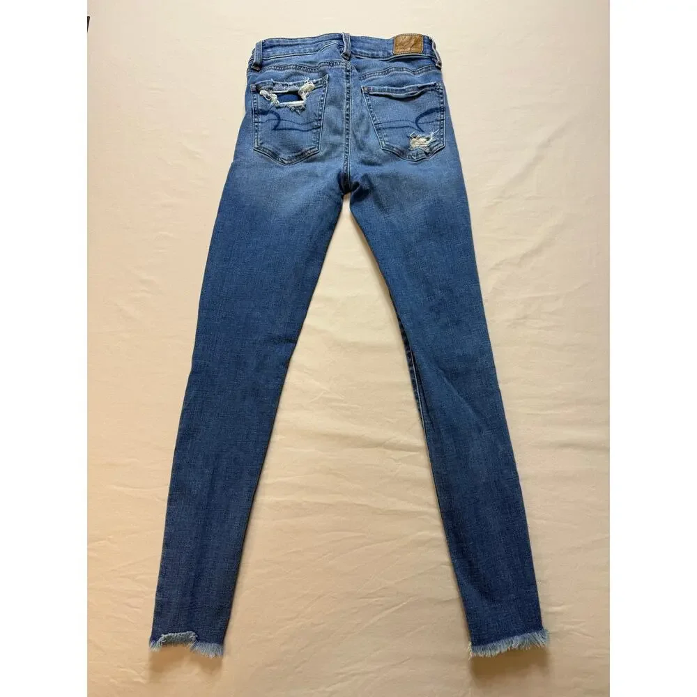 American Eagle Super Stretch Distressed‎ Skinny Jeans Women’s Size 2